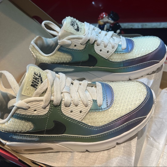 Nike Air Max 90 20 Bubble Pack White GS 4.5Y - Picture 1 of 9